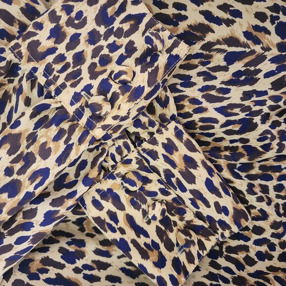 JH Collectibles Vintage Leopard Print Mock Neck Long Sleeve Top - Picture 9 of 10